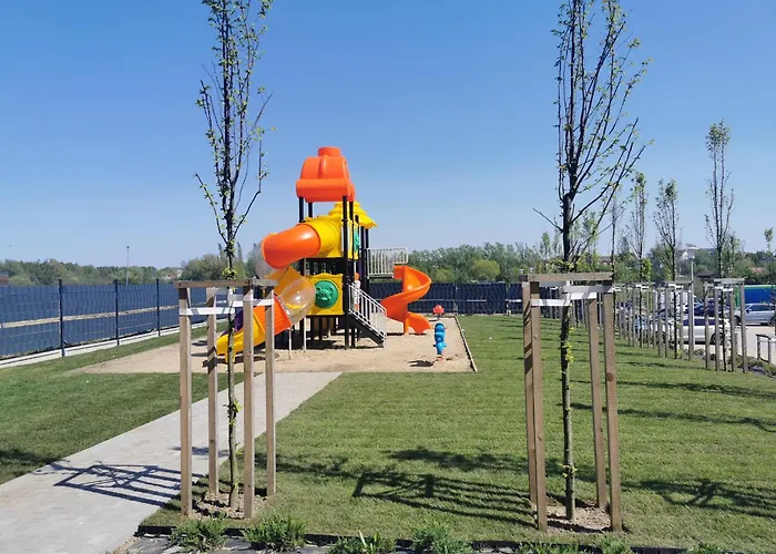 Apartman Zolty Jantar Z Klimatyzacja, Basen Zew, 150m Od Plazy *